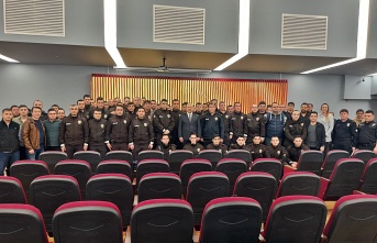 Maltepe'de Başarılı Polisler Ödüllendirildi