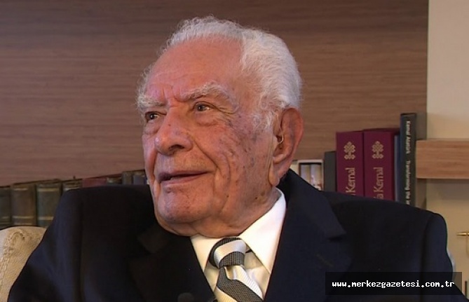 Türkiye’nin en yaşlı doktoru hayatını kaybetti