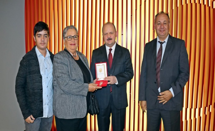 Maltepe'de Kıbrıs Gazileri için madalya tevcih töreni düzenlendi