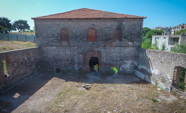 Bergama’daki tarihi binalara restorasyon başladı