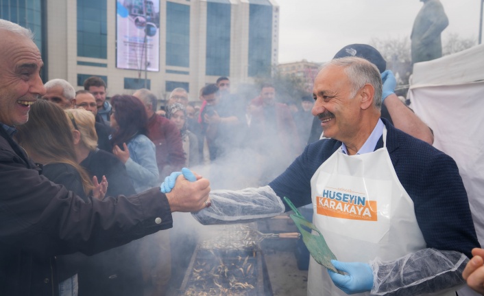 Başkan Karakaya'dan hamsi şöleni