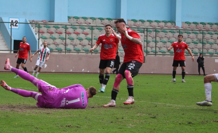 Maltepespor, Lider Gölcükspor Karşısında Galibiyeti Uzatmada Kaçırdı