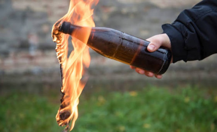 Jandarma Karakoluna Molotoflu saldırı