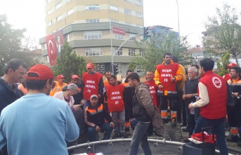 Maltepe'de yol bakım işçileri iş bıraktı