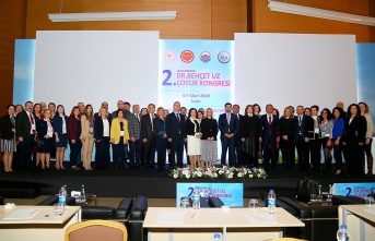 Uluslararası Çocuk Kongresi İzmir'de Başladı.