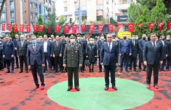 Atatürk Vefatının 83. Yılında Maltepe’de törenle...