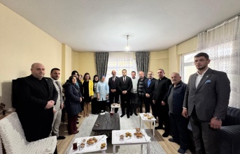 MHP Maltepe Teşkilatı’ndan Gülsuyu’nda Hane Ziyareti