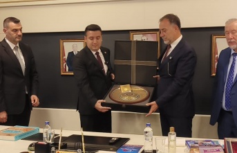 VOLKAN YILMAZ MALTEPE’DE PARTİLİLERLE BULUŞTU
